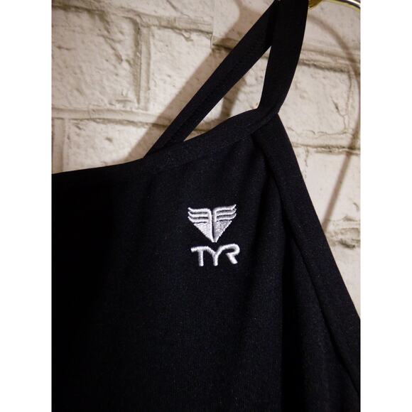 TYR Women's Durafast Diamondfit Black 1 Piece Swimsuit Size M 32 NEW - Picture 4 of 11